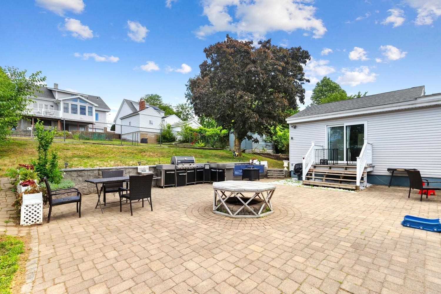253 Suffolk Ave, Revere, MA 02151 - Image 24
