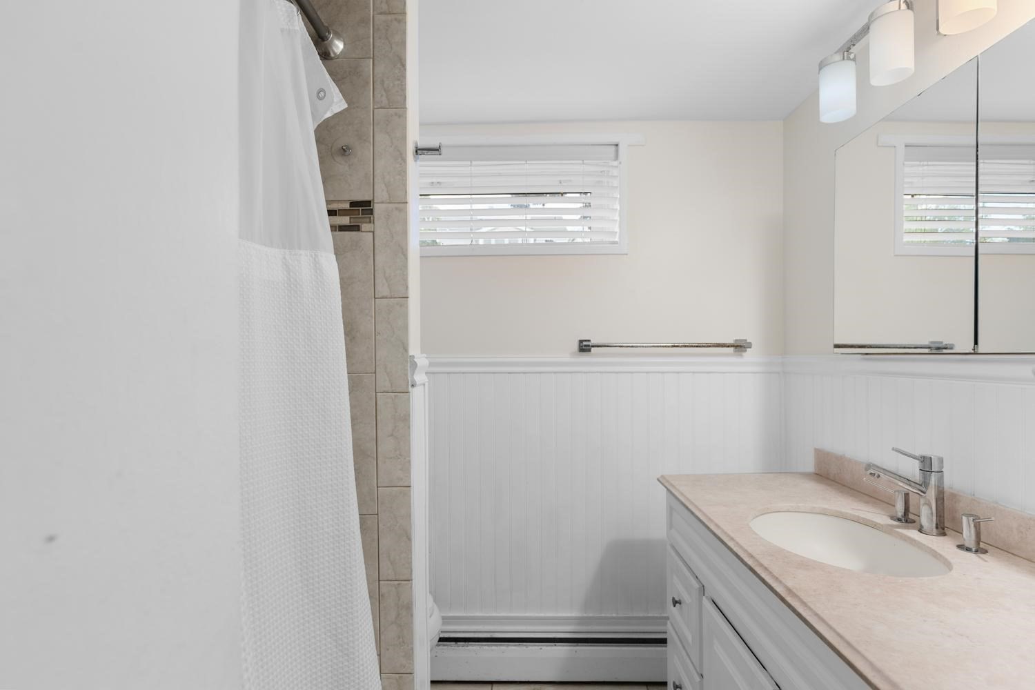 253 Suffolk Ave, Revere, MA 02151 - Image 33