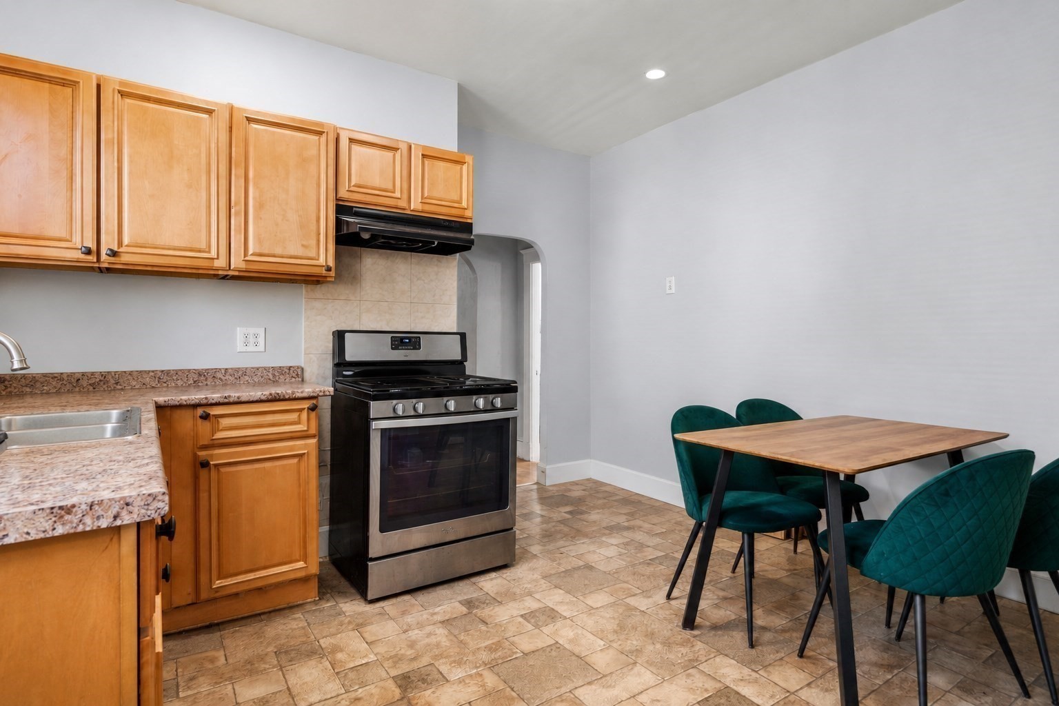 10 Orange St, Chelsea, MA 02150 - Image 6