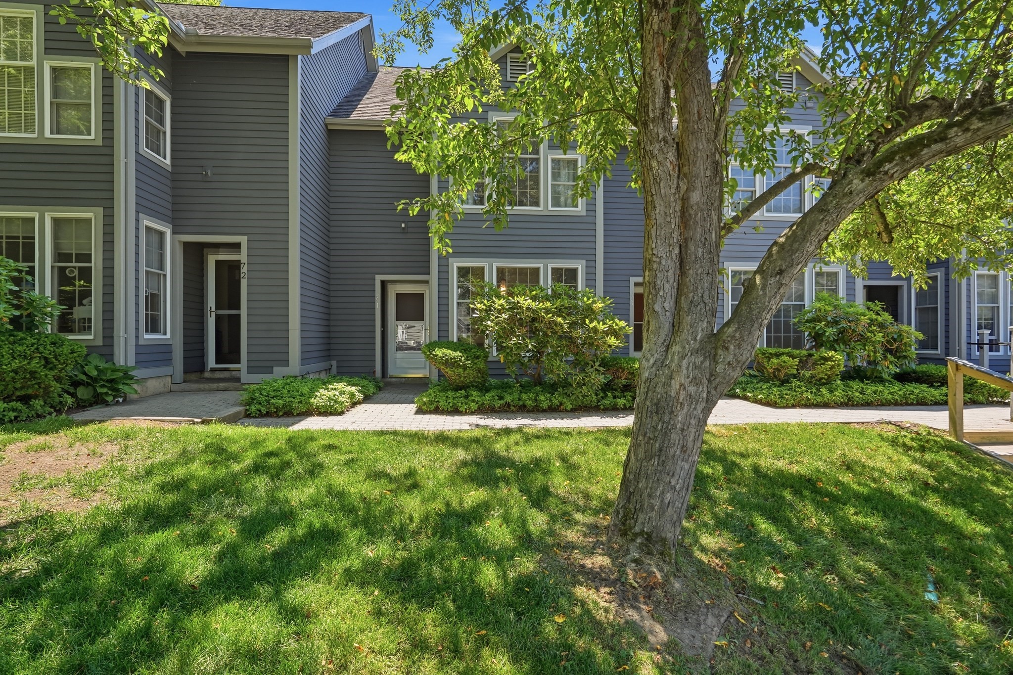 71 Amity Pl Unit 71, Amherst, MA 01002