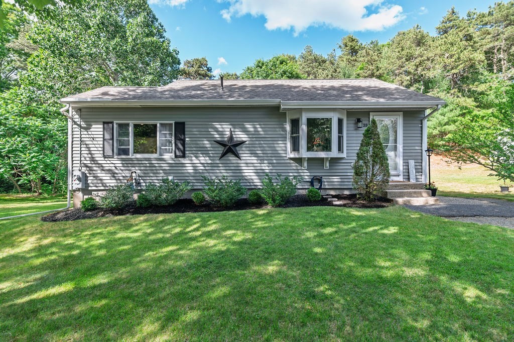 39 Esta Road, Plymouth, MA 02360