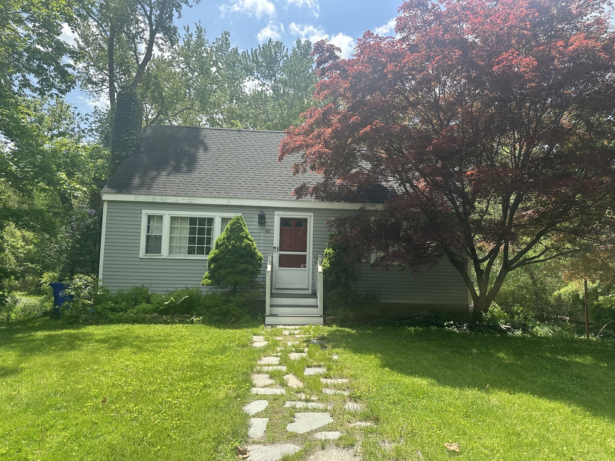 42 Grove Street, Topsfield, MA 01983