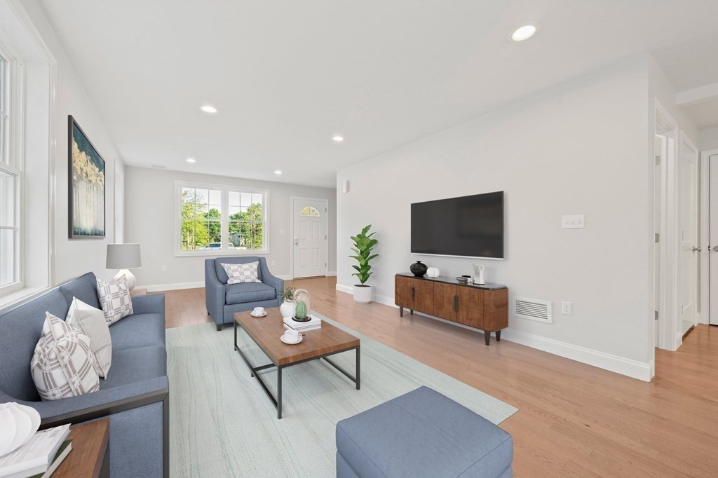 18 Toscano Way Unit 18, Randolph, MA 02368