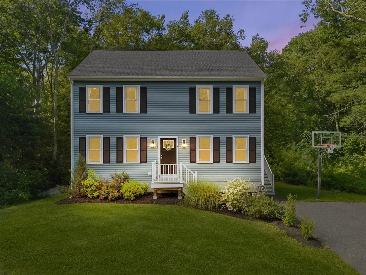 405 Norton Ave, Taunton, MA 02780