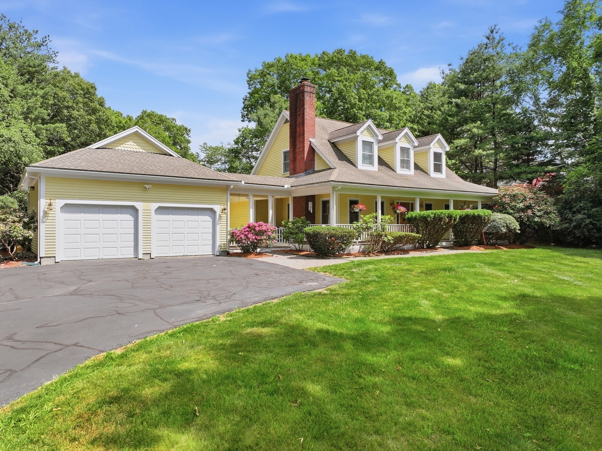 46 Washburn St, Northborough, MA 01532
