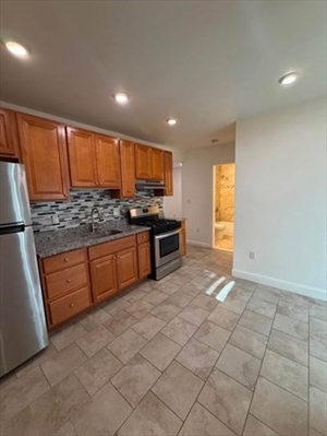 190 Main, Apt 7