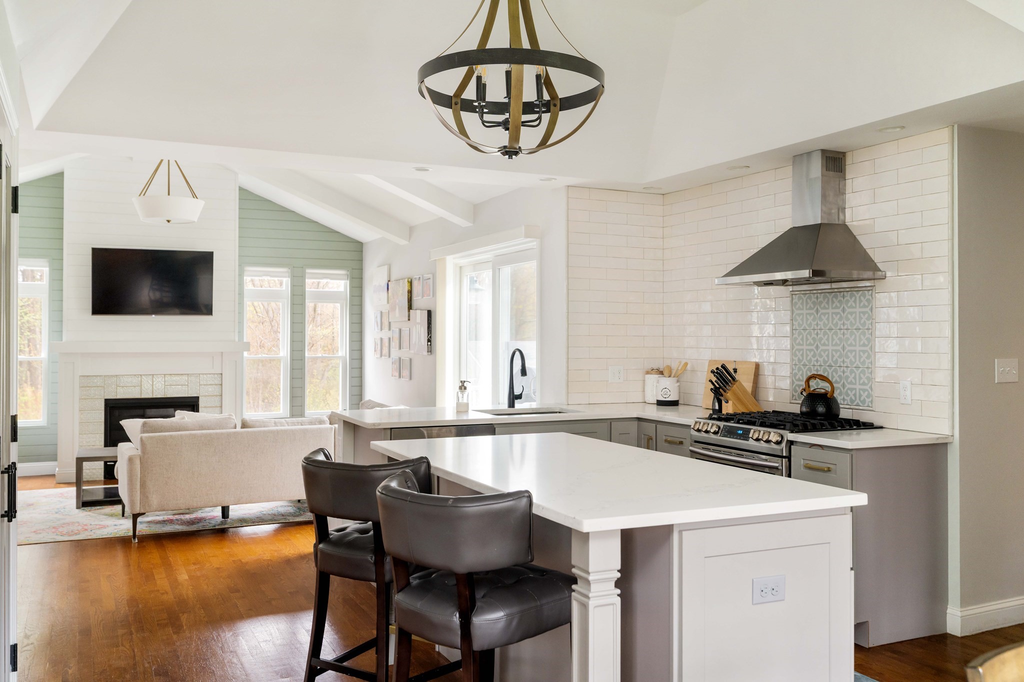 3 Sumpter Rd, Burlington, MA 01803