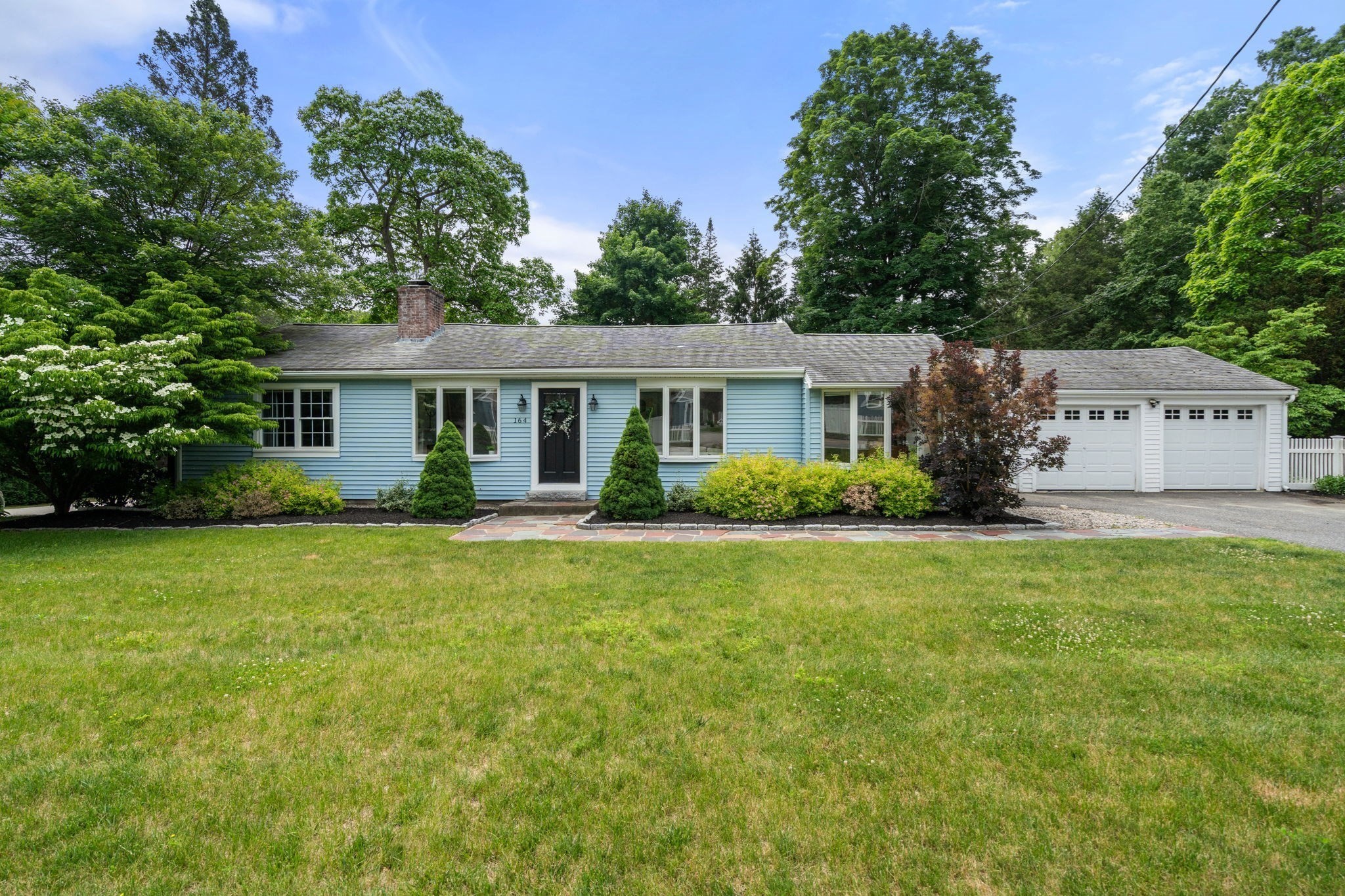 164 East Main St, Hopkinton, MA 01748
