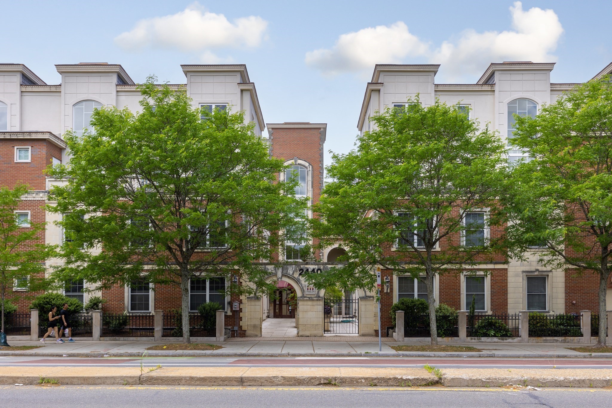 2440 Massachusetts Avenue Unit 3, Cambridge, MA 02140