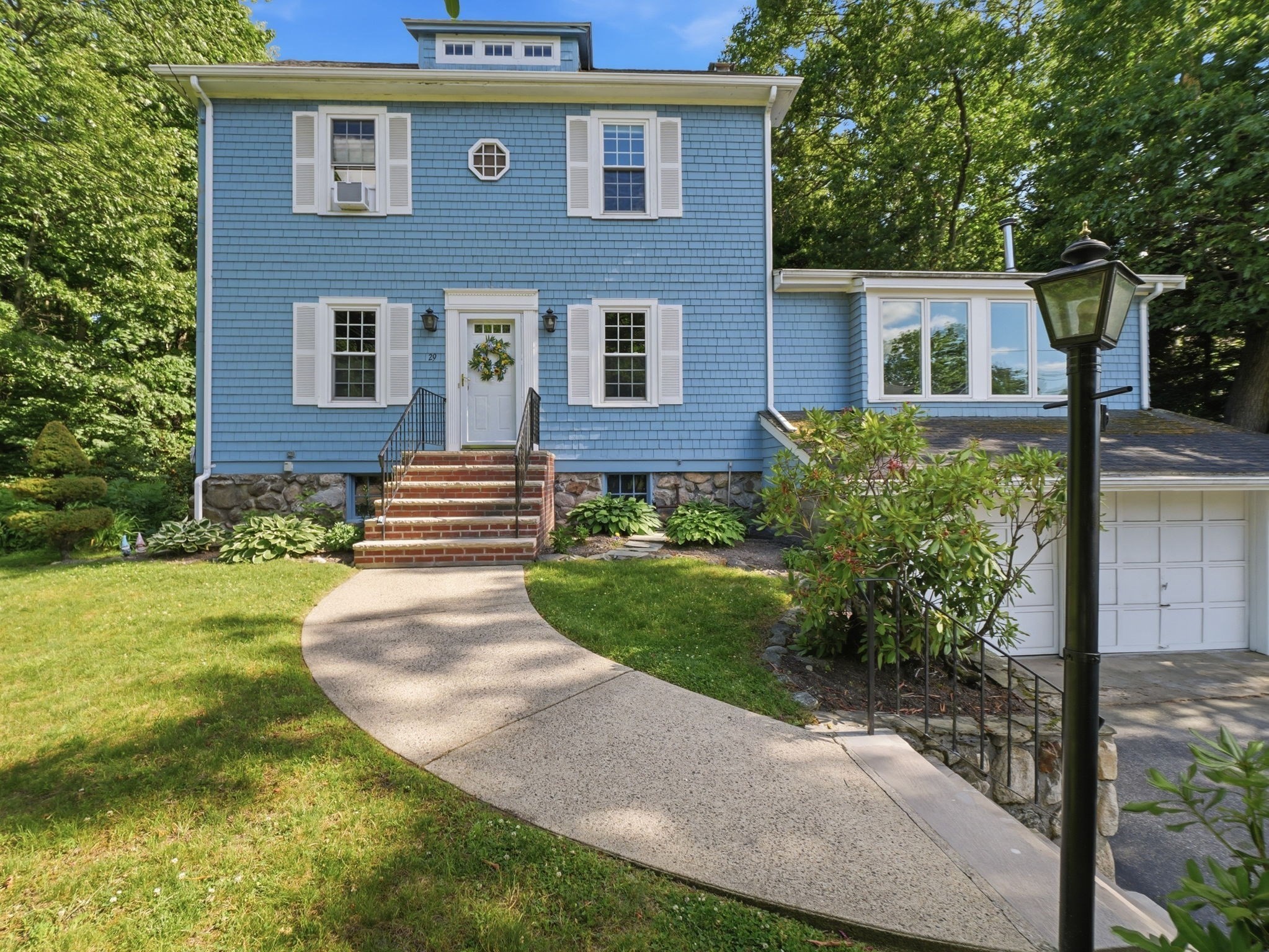 29 Bedford, Burlington, MA 01803