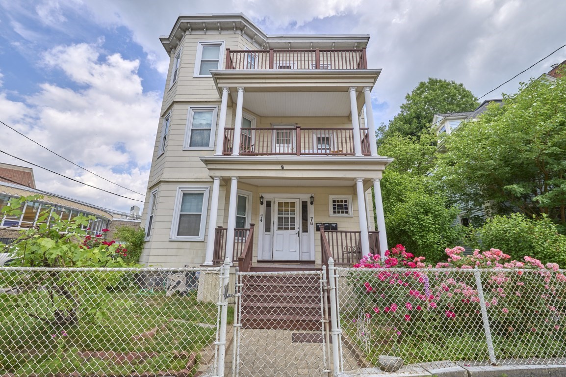 74 Poplar, Roslindale, Boston, MA 02131