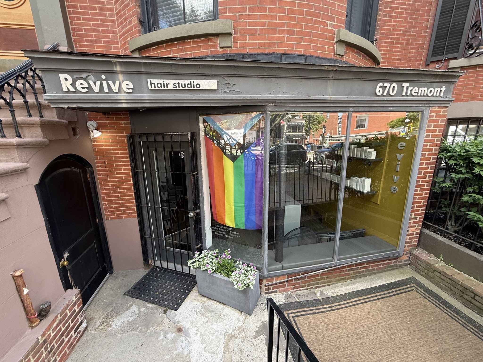 670 Tremont St., South End, Boston, MA 02118