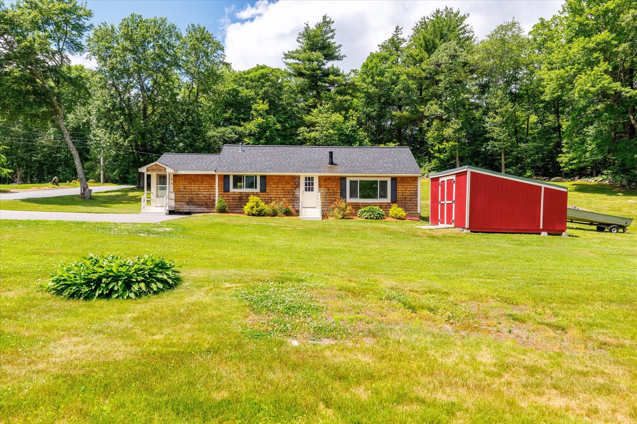 185 Linden St, Berlin, MA 01503