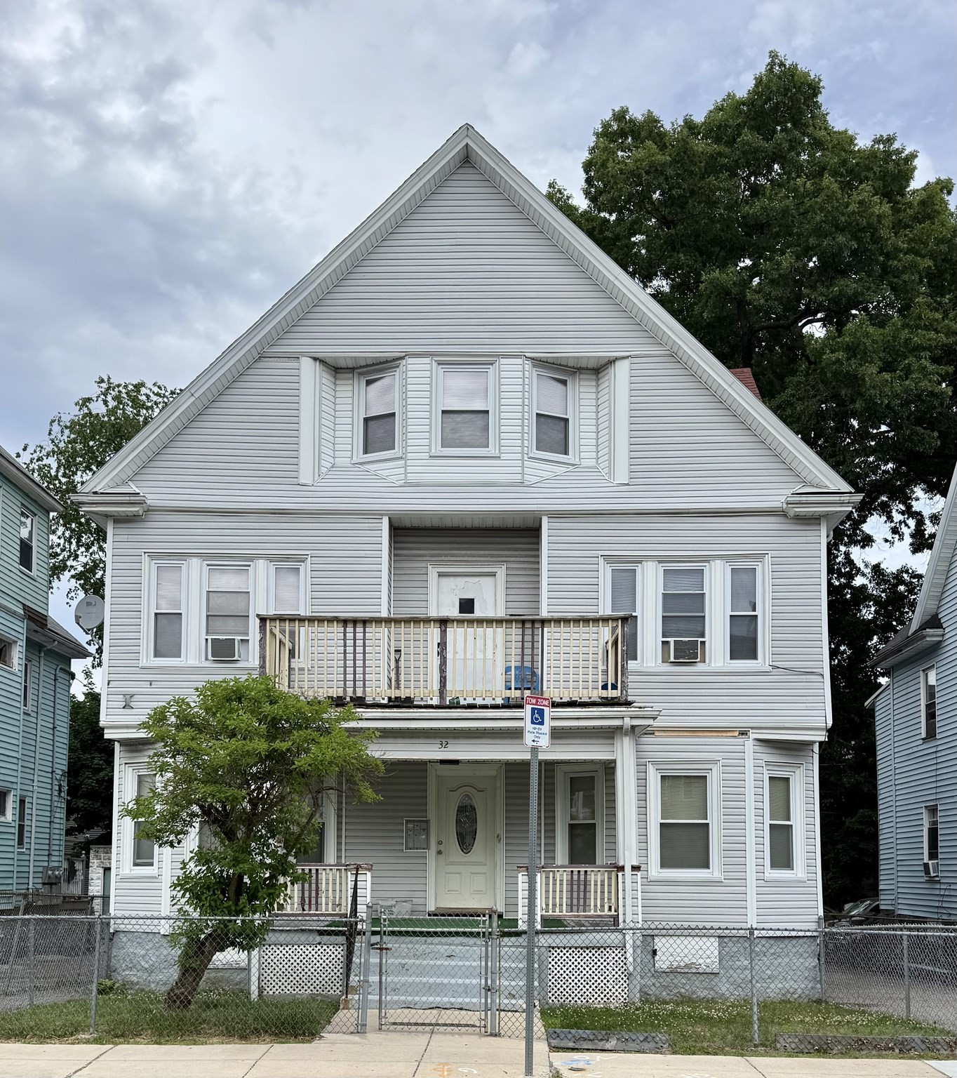 32 Clarkwood St, Mattapan, Boston, MA 02126