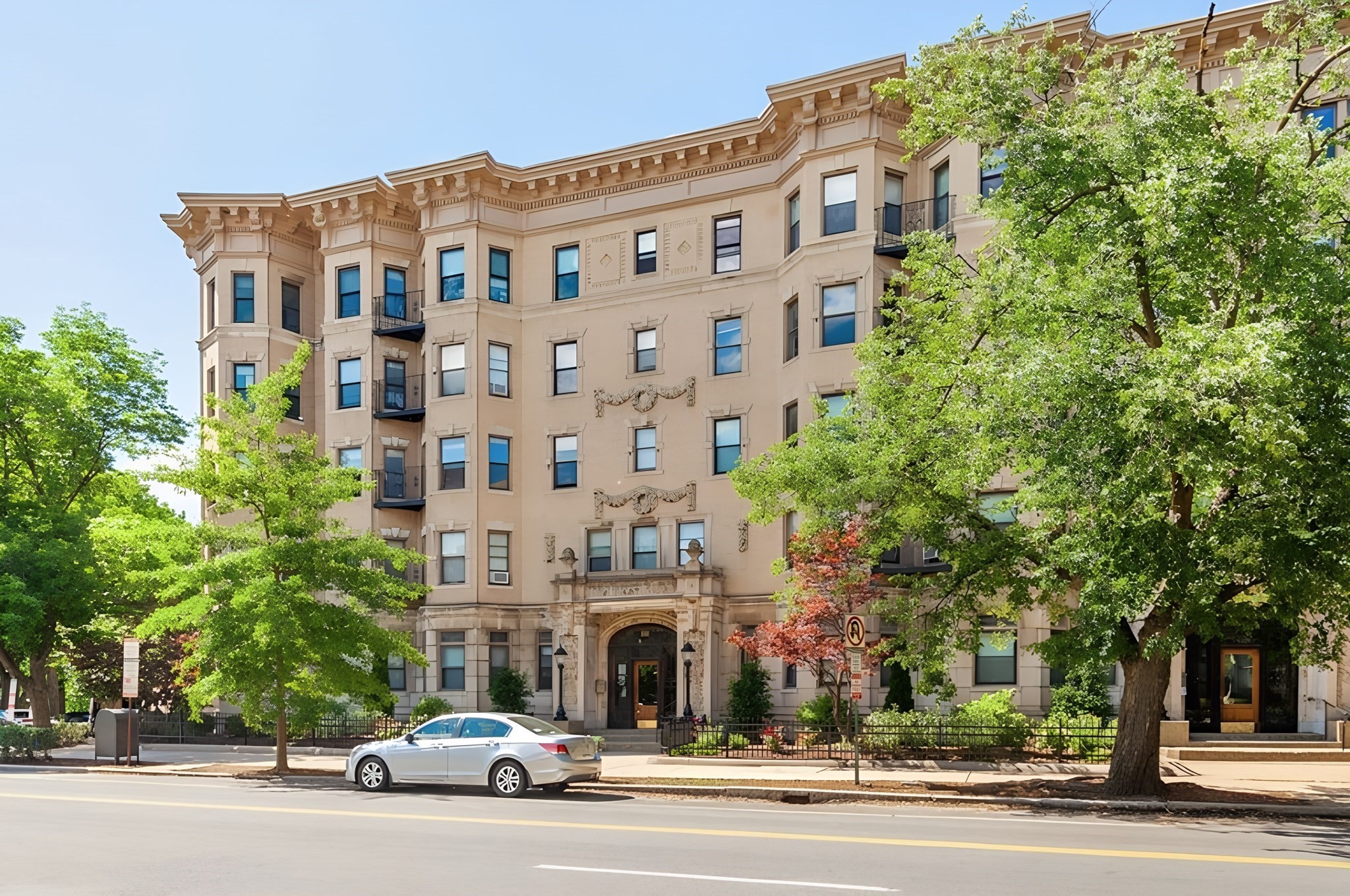1111 Boylston St. Unit 48, Fenway, Boston, MA 02215