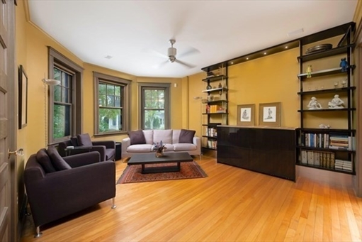 31 Linnaean St, Apt 2