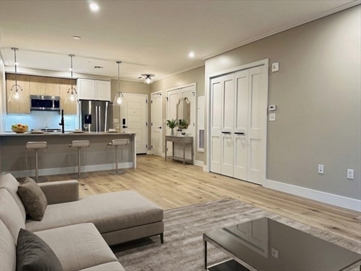 70 Leo Birmingham Parkway, Apt 201