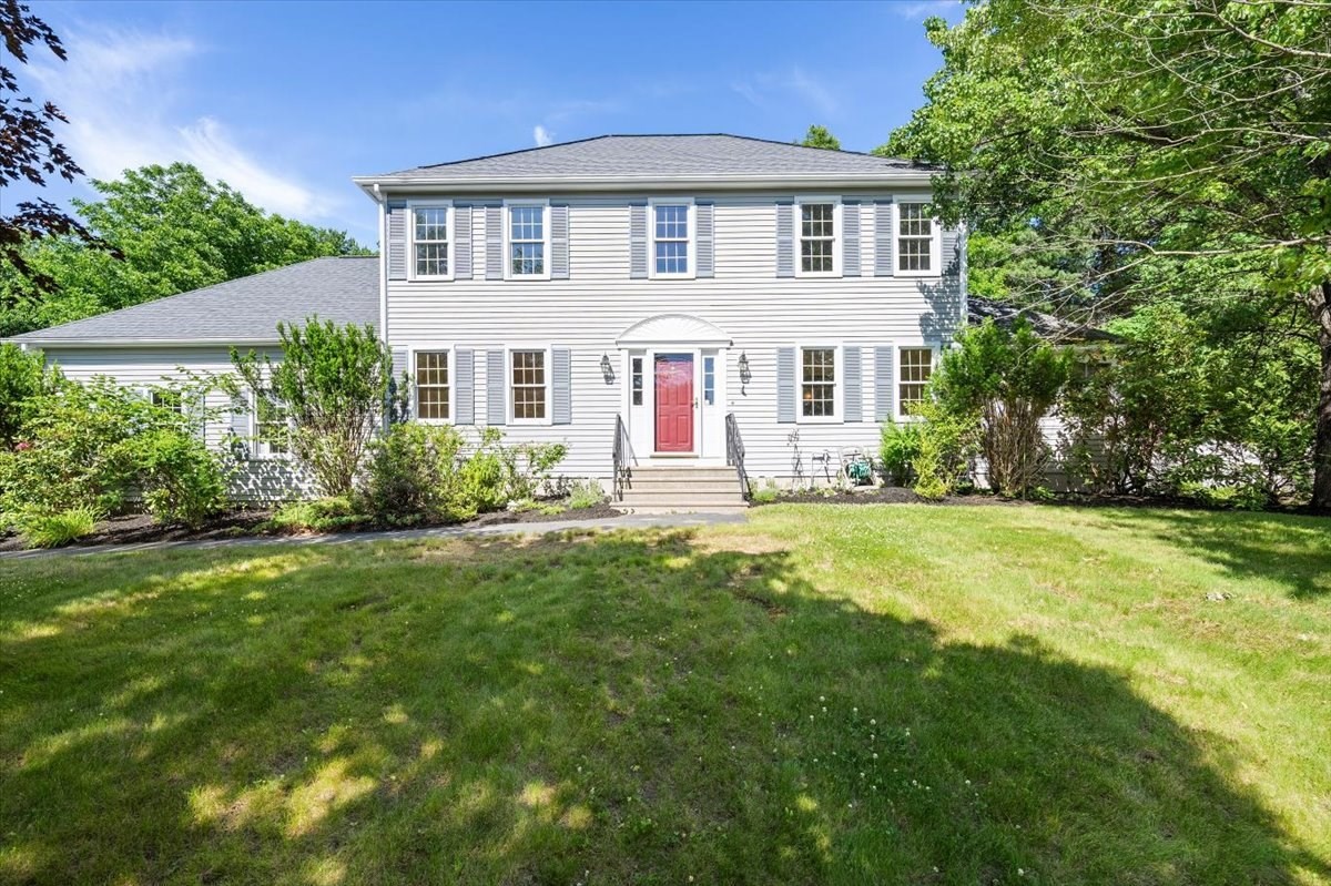 20 Josiah Drive, Upton, MA 01568