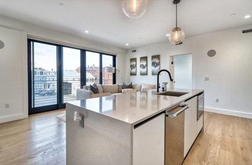 472 West Broadway, Apt 204