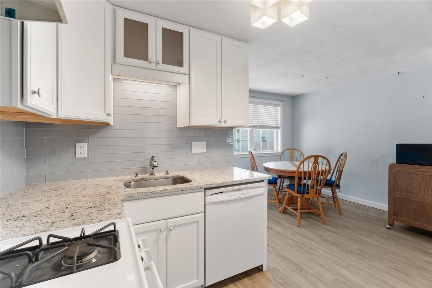 90 Durham Rd Unit 90, Dedham, MA 02026 - Image 11