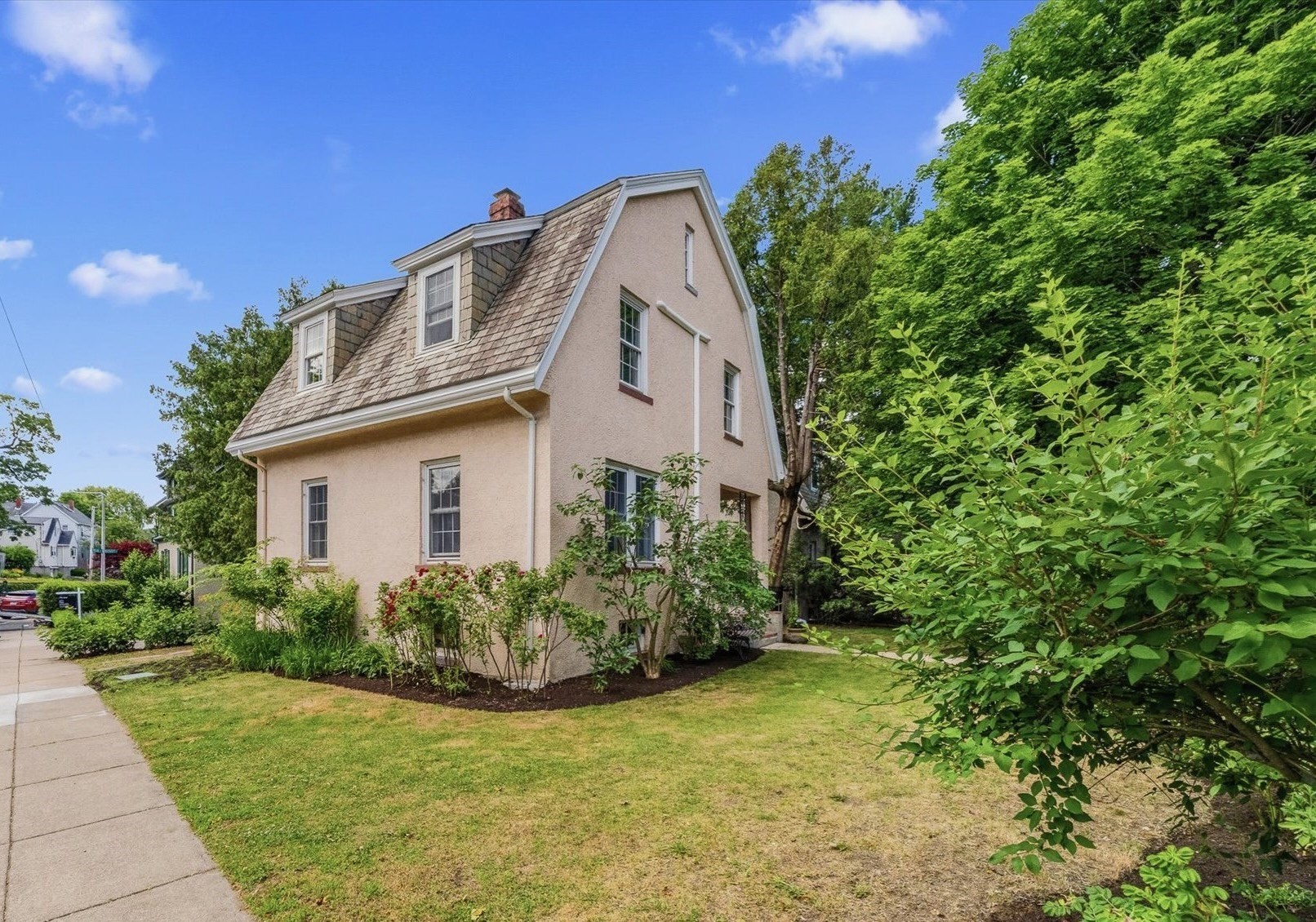 94 Florian Street, Boston - Jamaica Plain, MA 02130