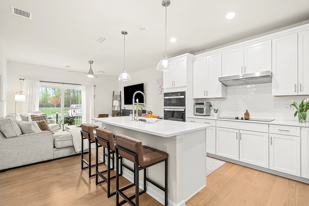 300 Martins Landing Unit 103, North Reading, MA 01864