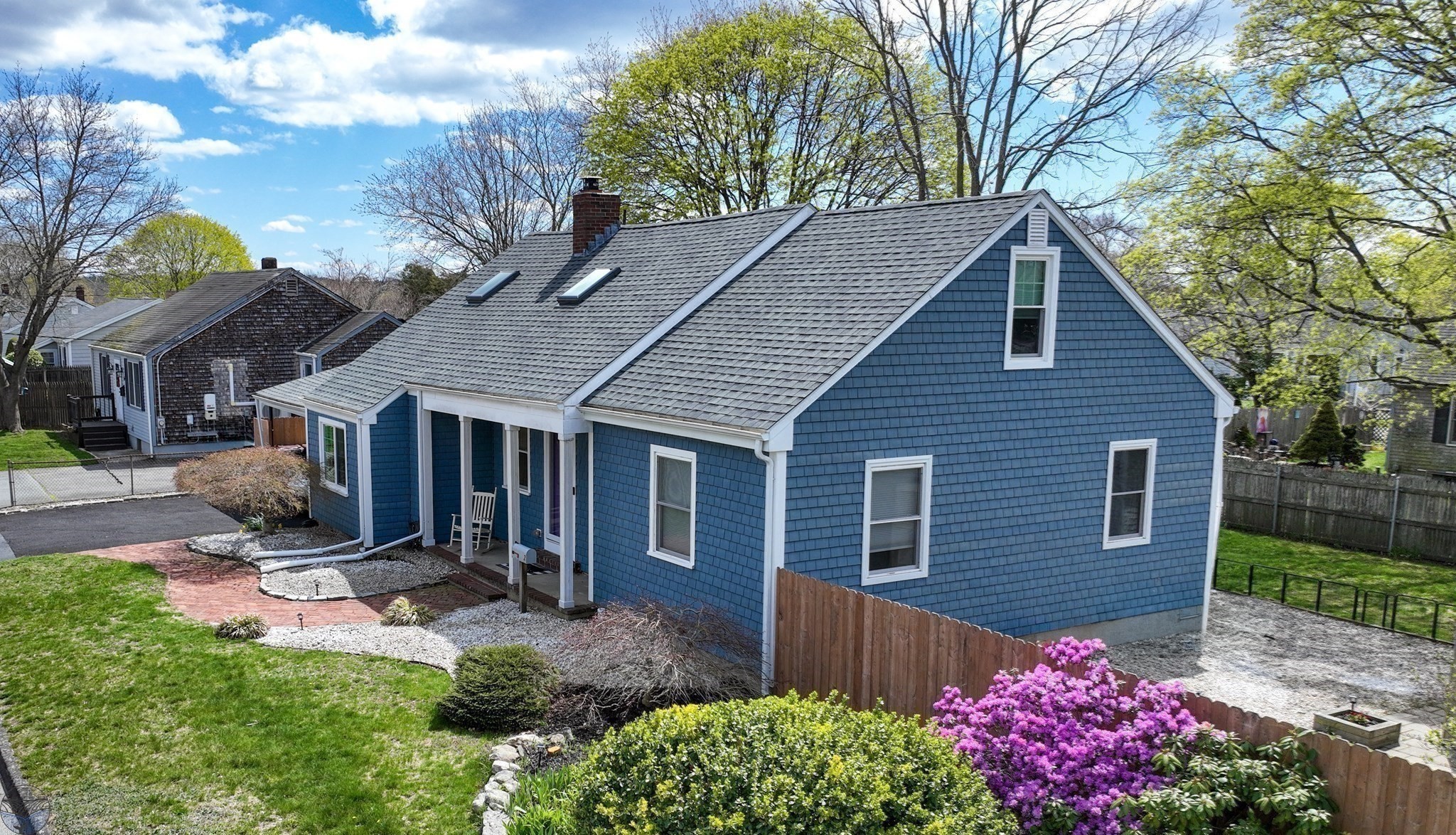2 Westland St, Acushnet, MA 02743