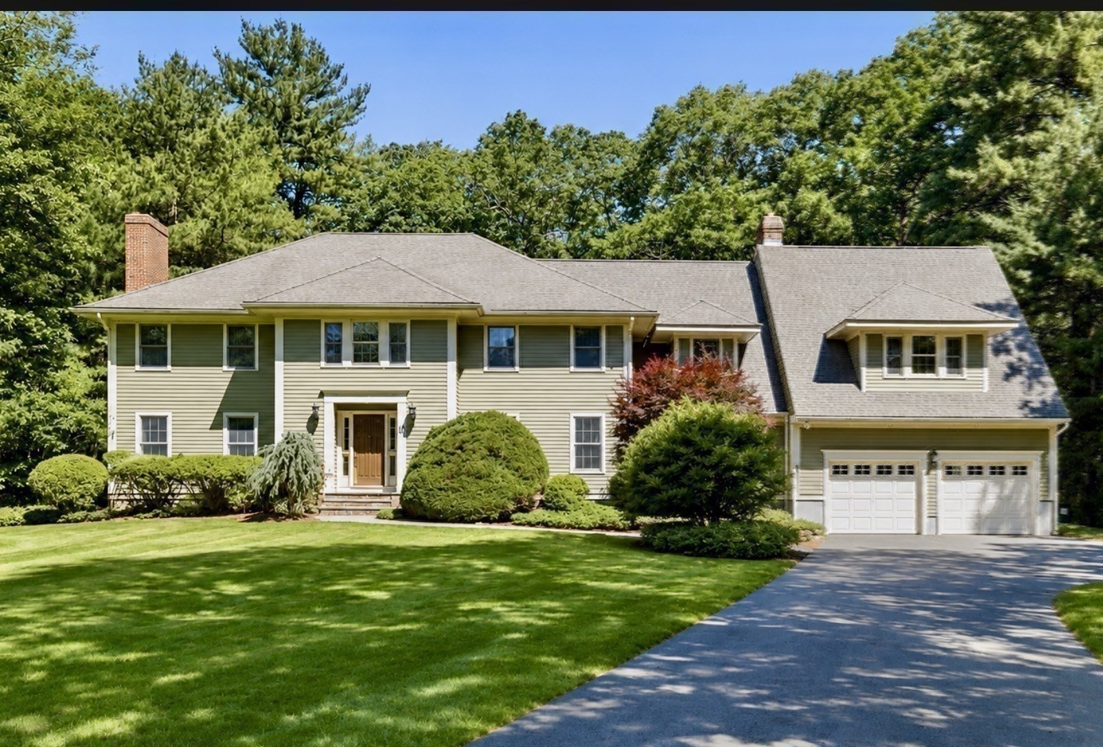 10 Donnelly Drive, Medfield, MA 02052