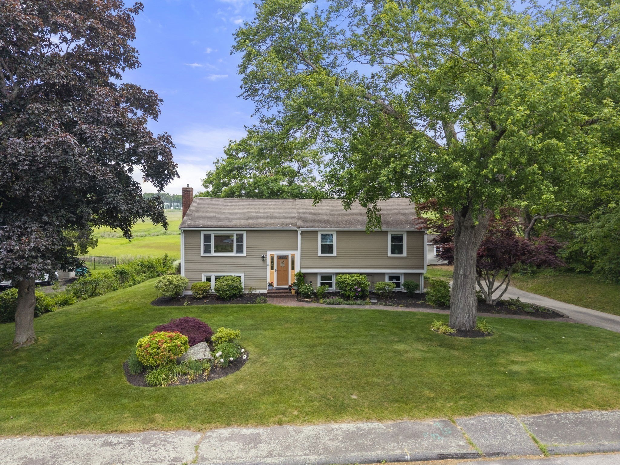 18 Liberty Rd, Marshfield, MA 02050