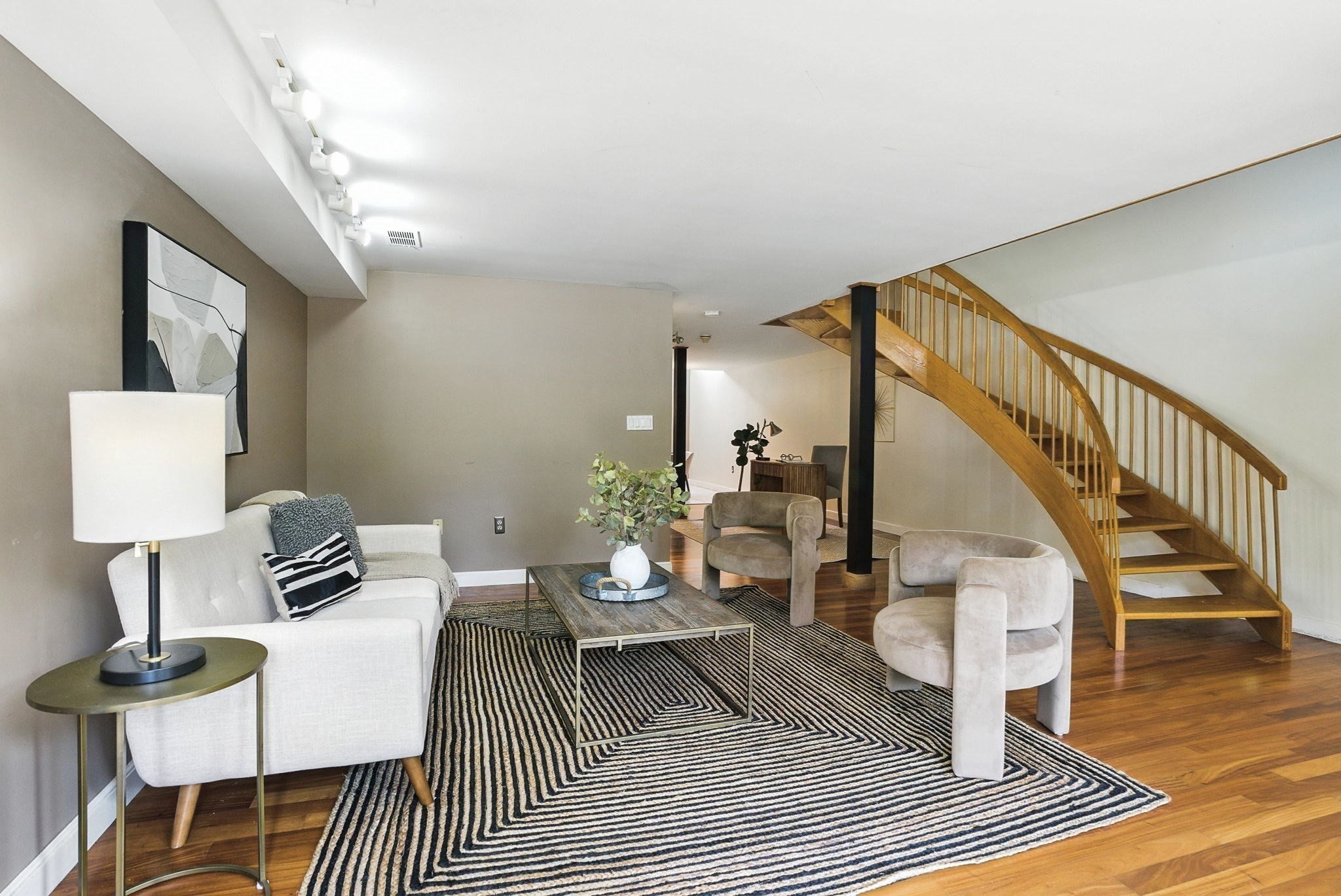 75 Page Rd Unit 13, Bedford, MA 01730 - Image 2