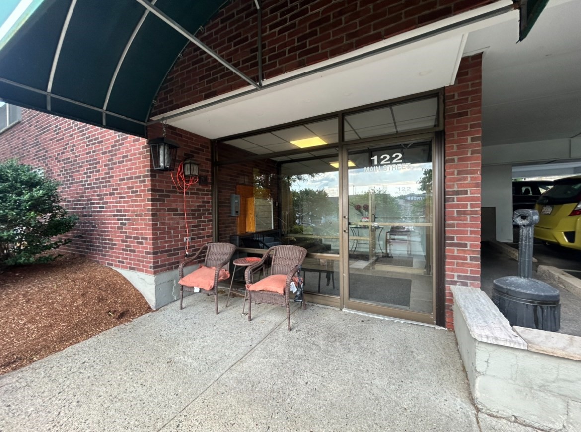 122 Main Street Unit 402, Stoneham, MA 02180