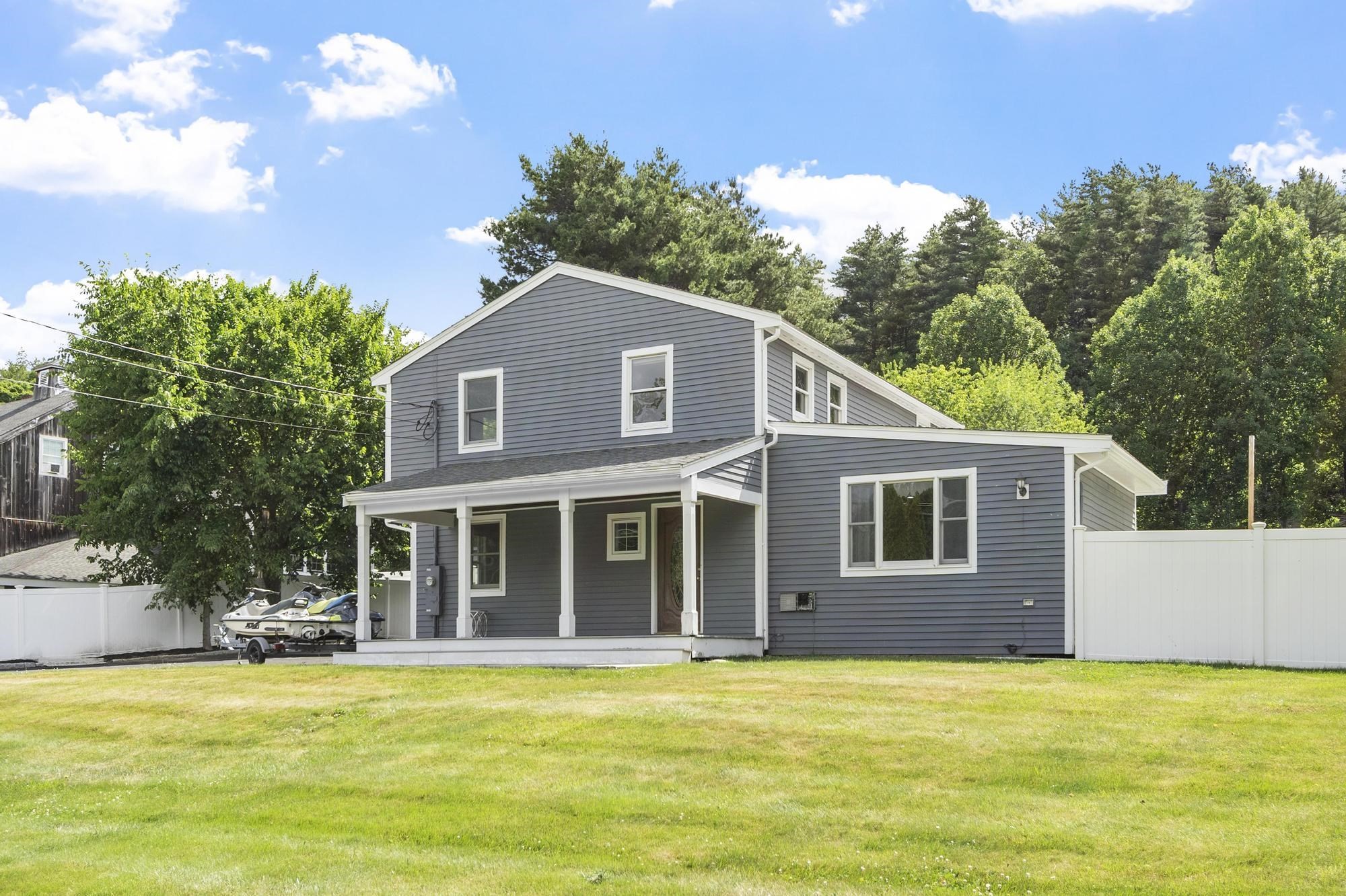 92 Hosmer Street, Hudson, MA 01749