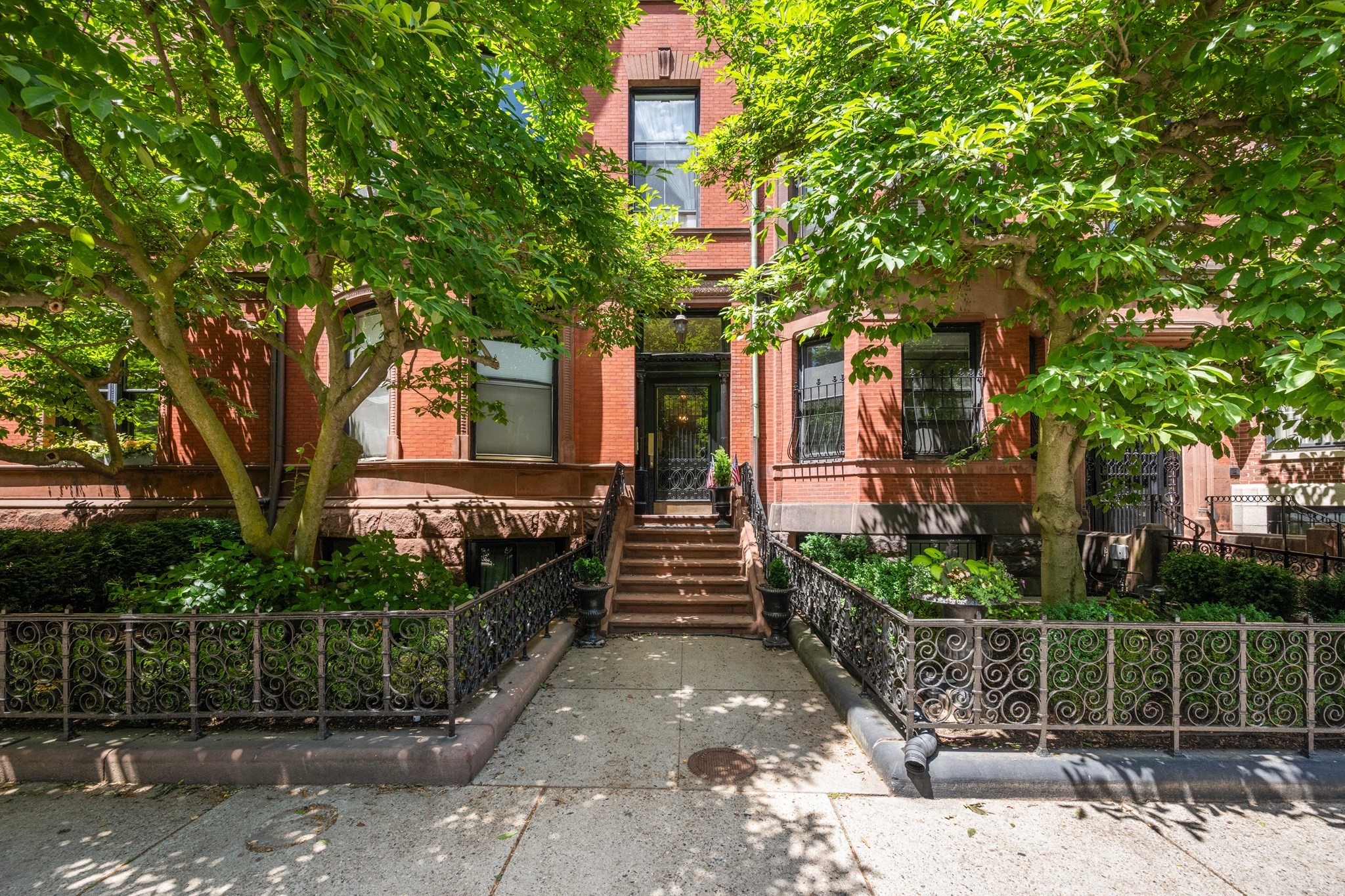 207 Commonwealth Ave Unit 3, Back Bay, Boston, MA 02116