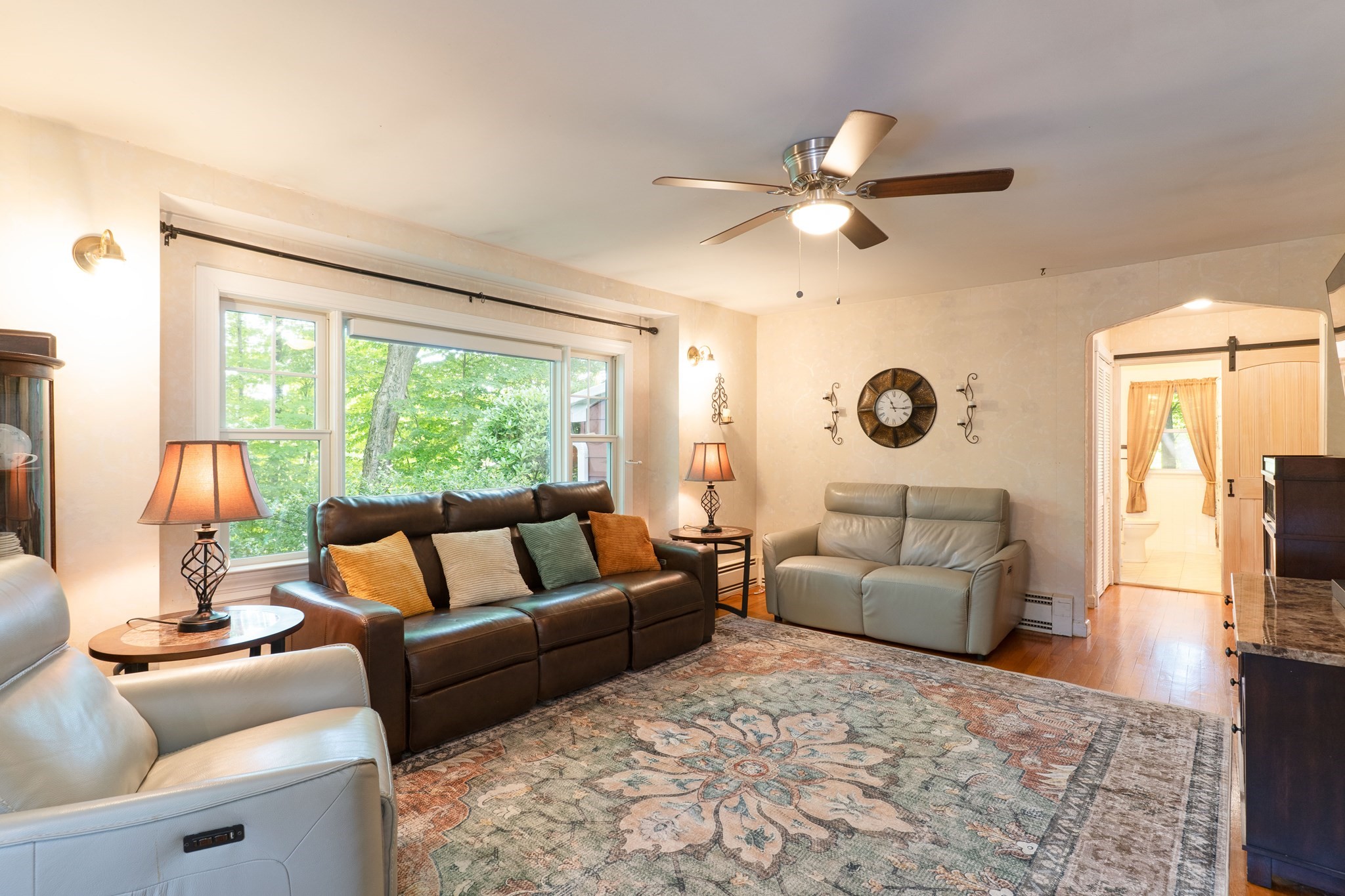 386 Pleasant St, Leicester, MA 01524 - Image 24
