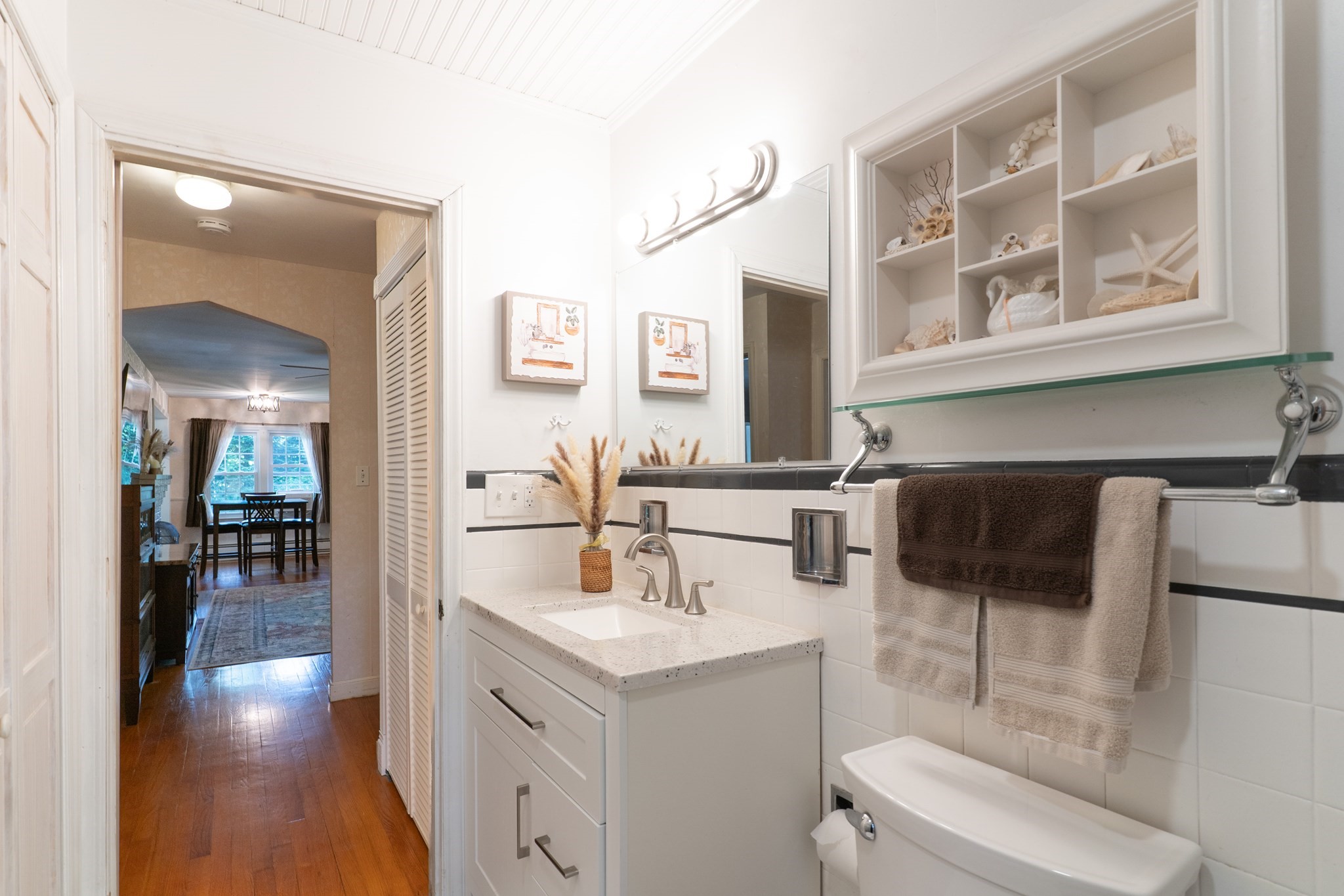 386 Pleasant St, Leicester, MA 01524 - Image 32