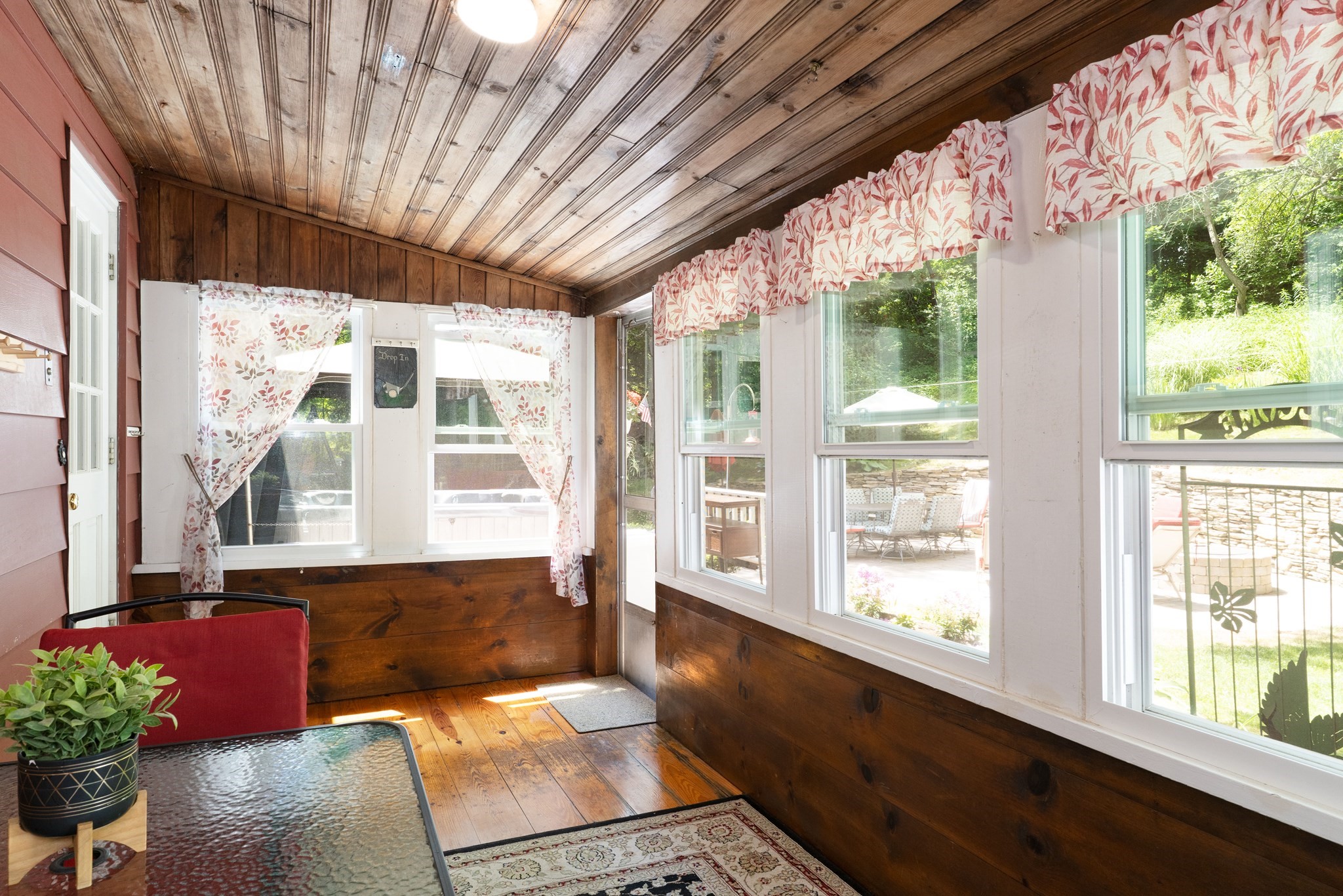 386 Pleasant St, Leicester, MA 01524 - Image 37