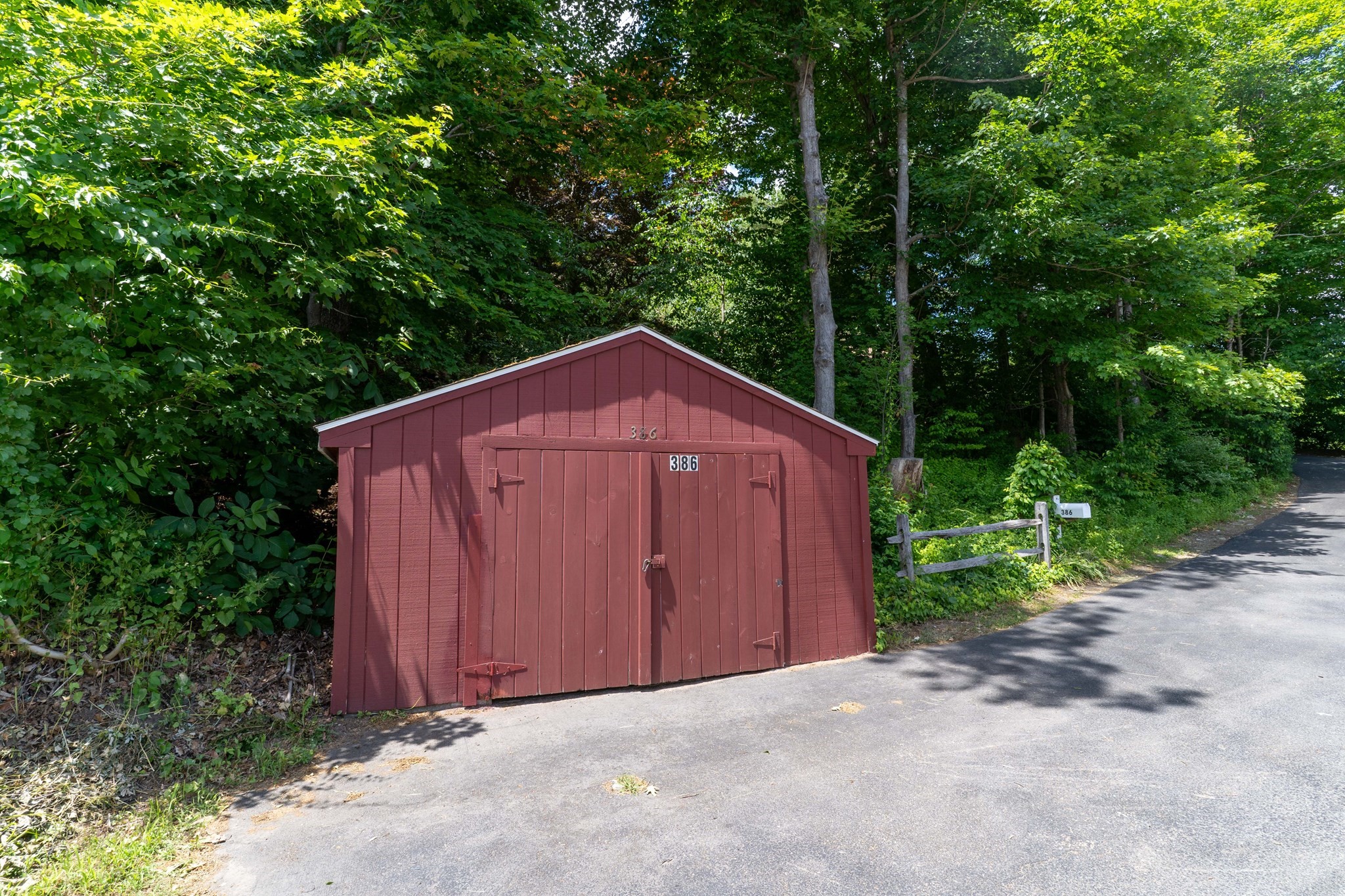 386 Pleasant St, Leicester, MA 01524 - Image 42