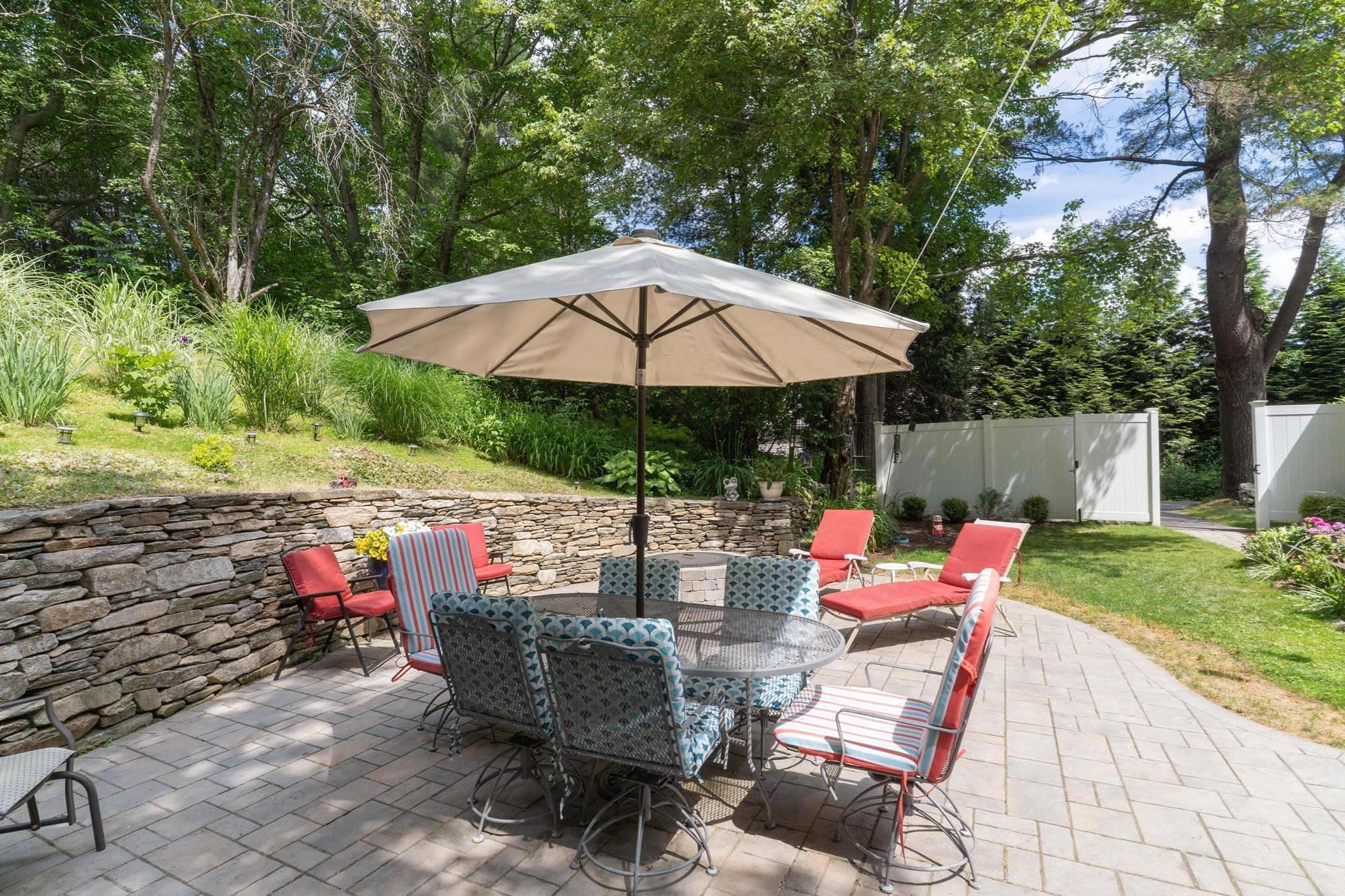 386 Pleasant St, Leicester, MA 01524 - Image 8