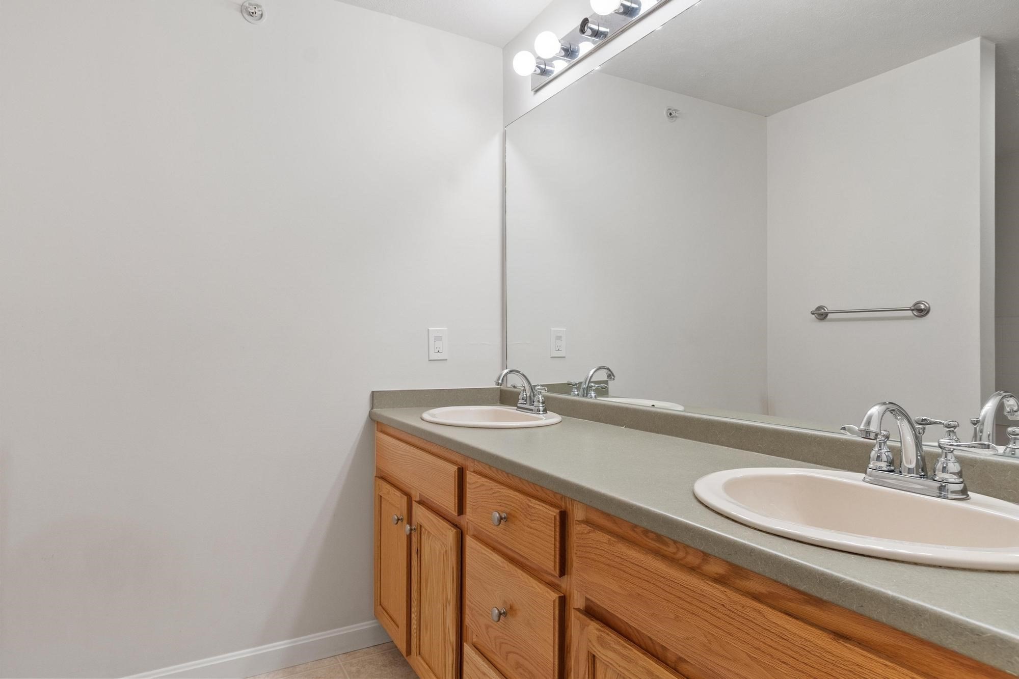 31 Bridle Cross Rd Unit 31, Fitchburg, MA 01420 - Image 17