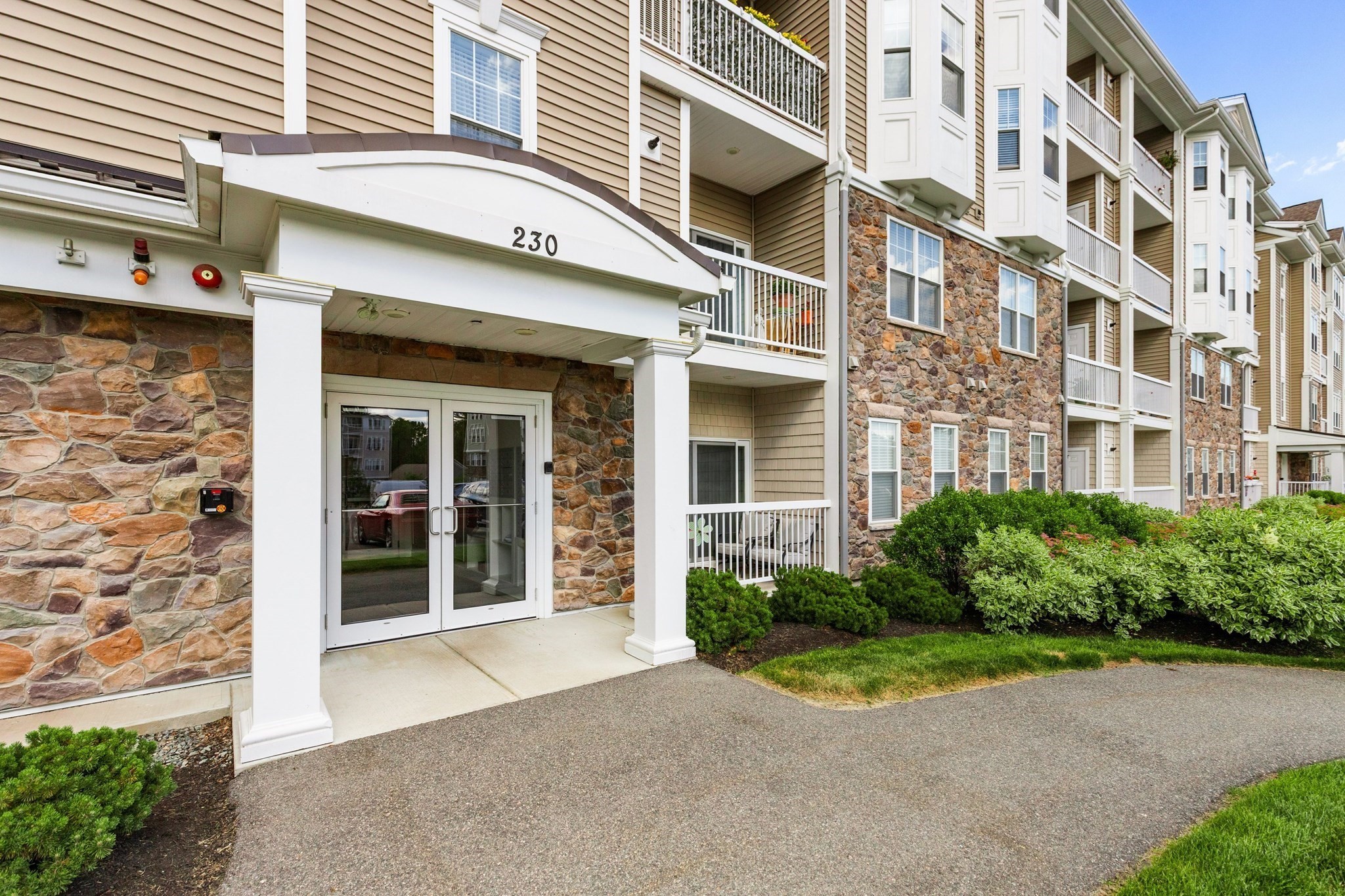 230 Martin'S Landing Unit 108, North Reading, MA 01864 - Image 20