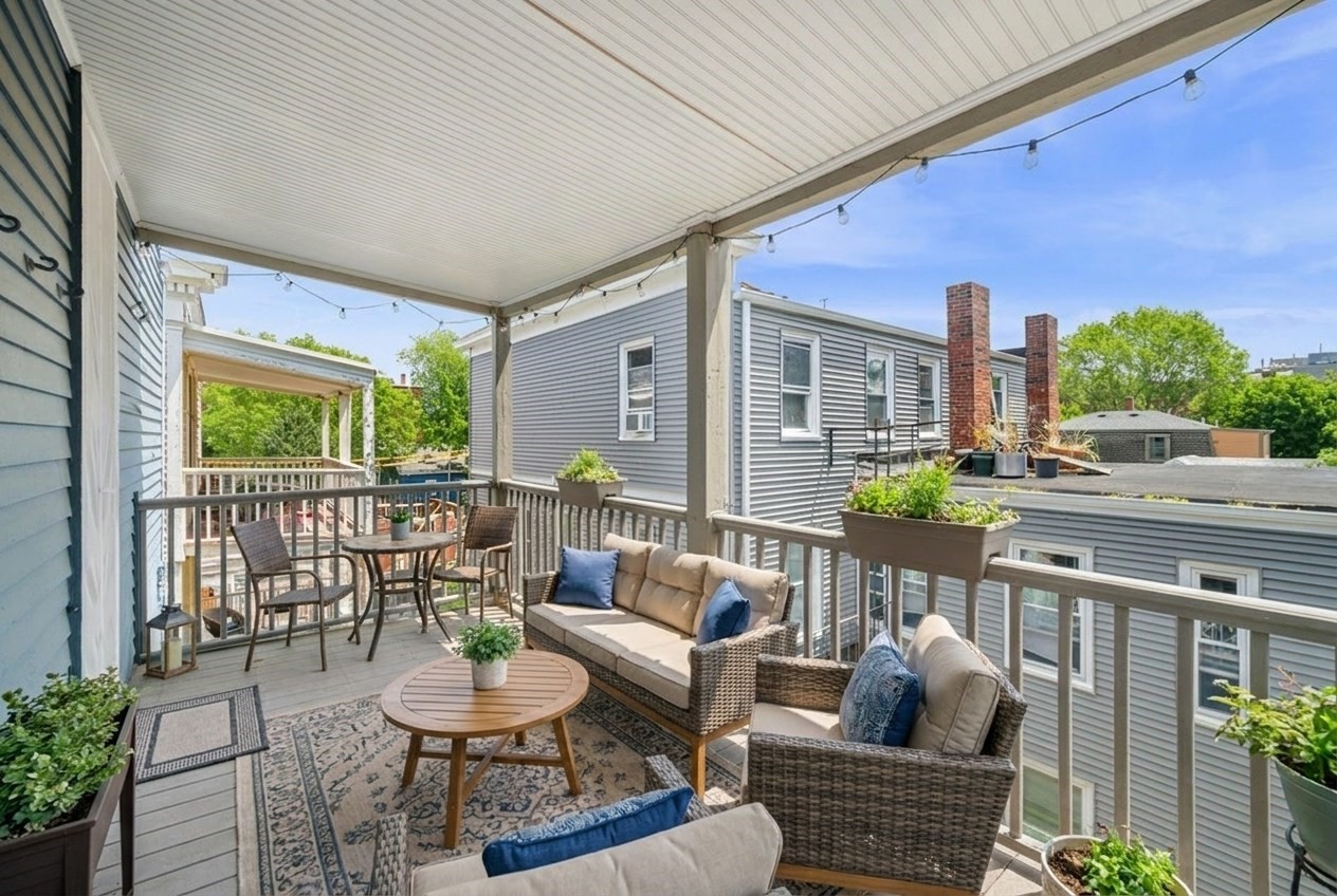 54 Pearl St Unit 3, Cambridge, MA 02139