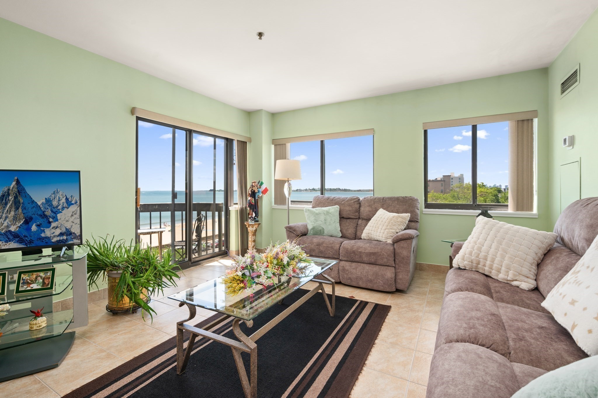474 Revere Beach Blvd Unit 404, Revere, MA 02151