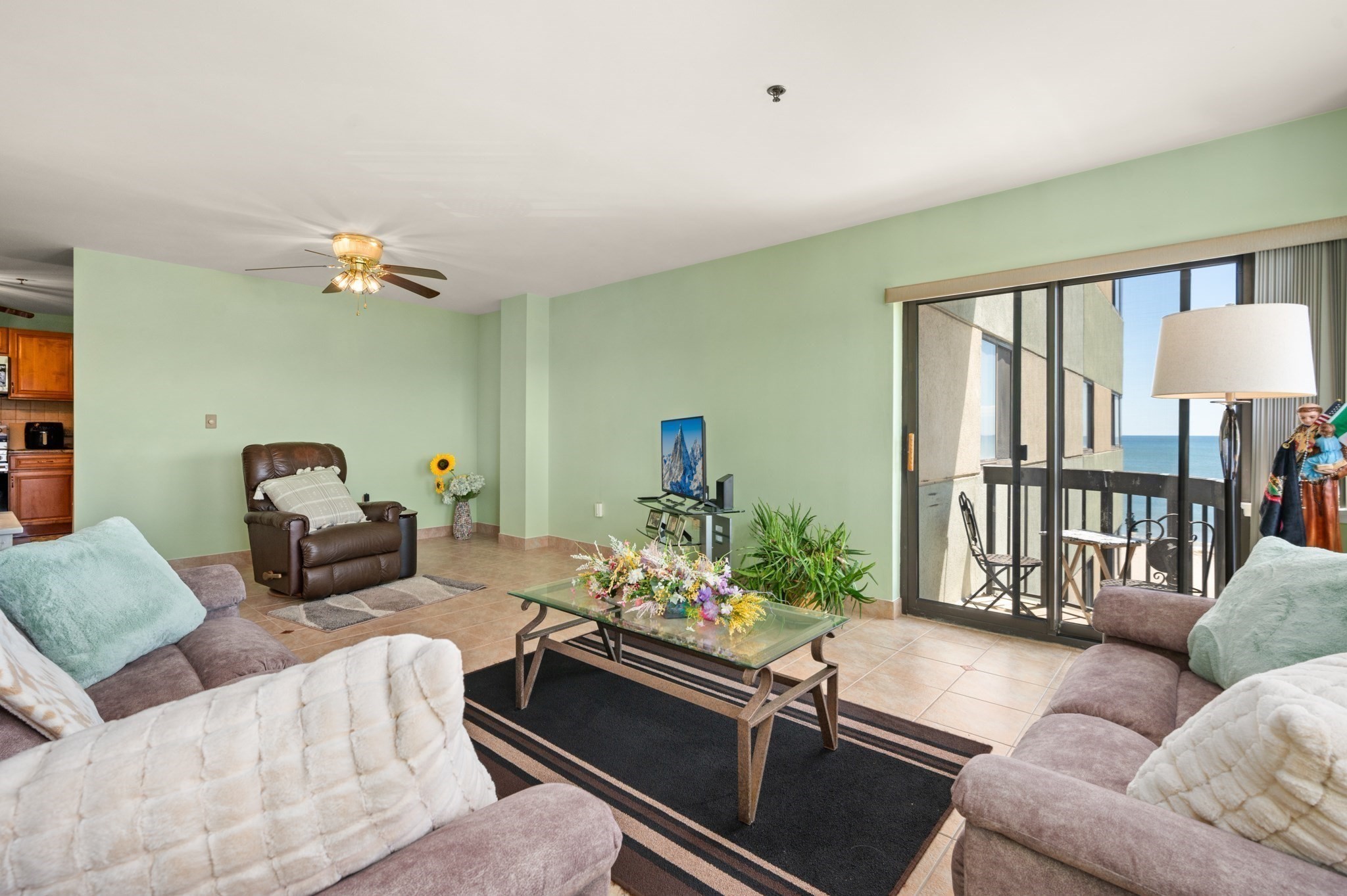 474 Revere Beach Blvd Unit 404, Revere, MA 02151 - Image 2