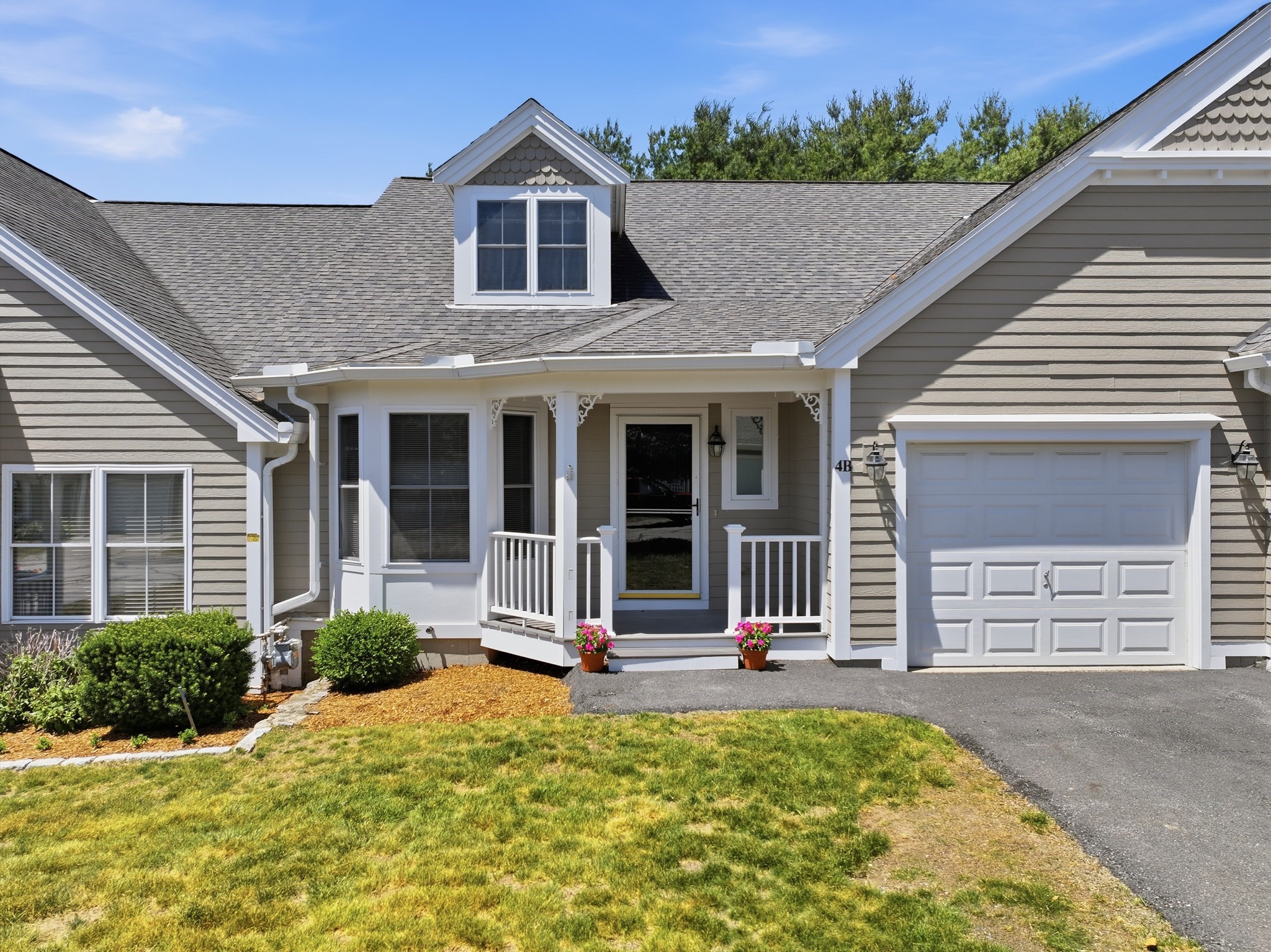 4 Autumn Drive Unit B, Hudson, MA 01749