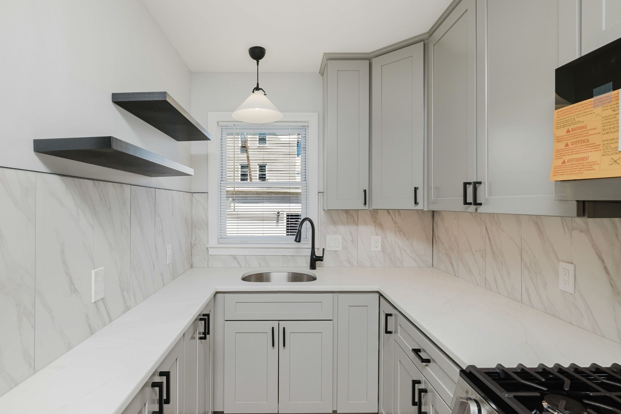 172 Nashua St, Fall River, MA 02721 - Image 6