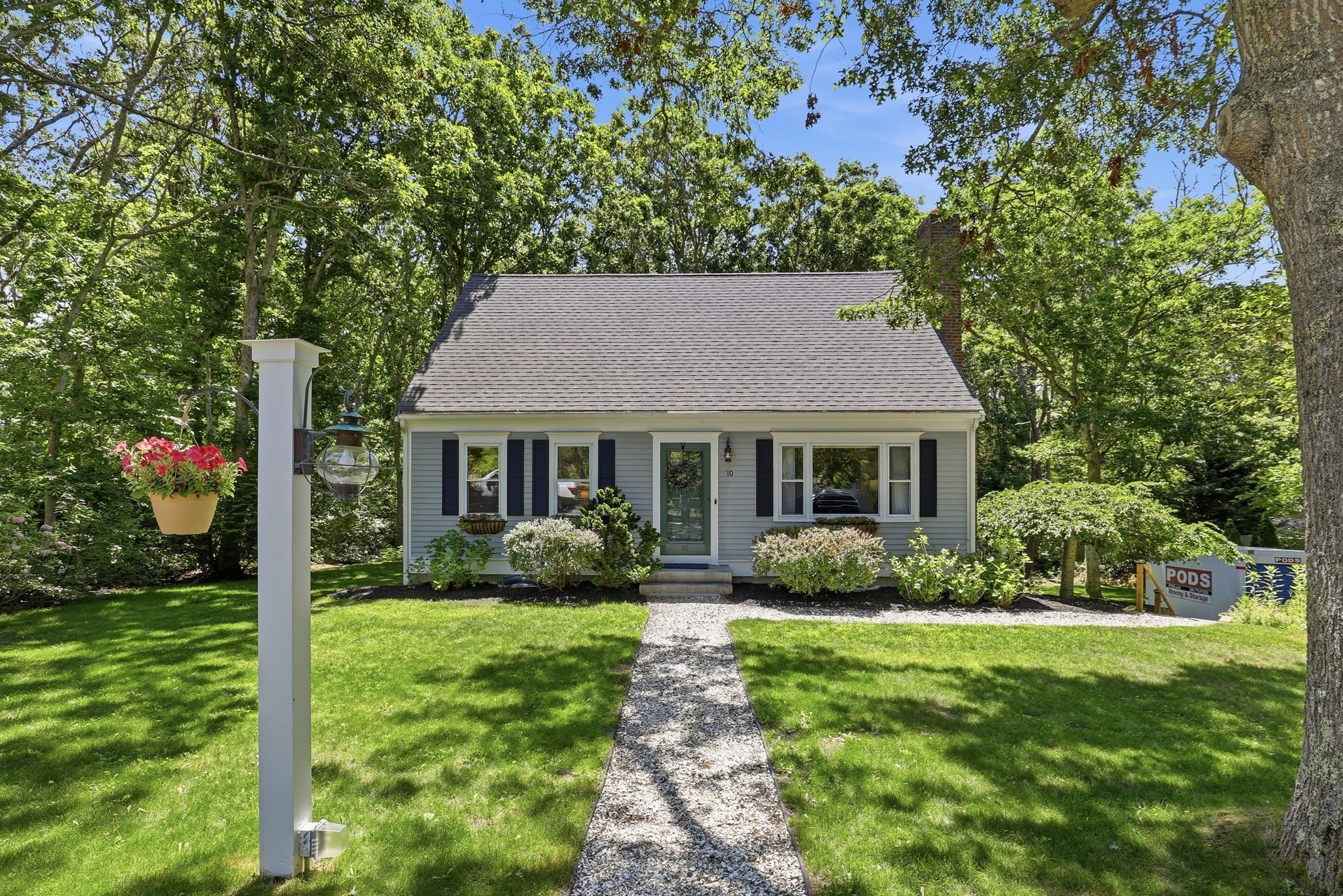10 Checkerberry Ln, Sandwich, MA 02644