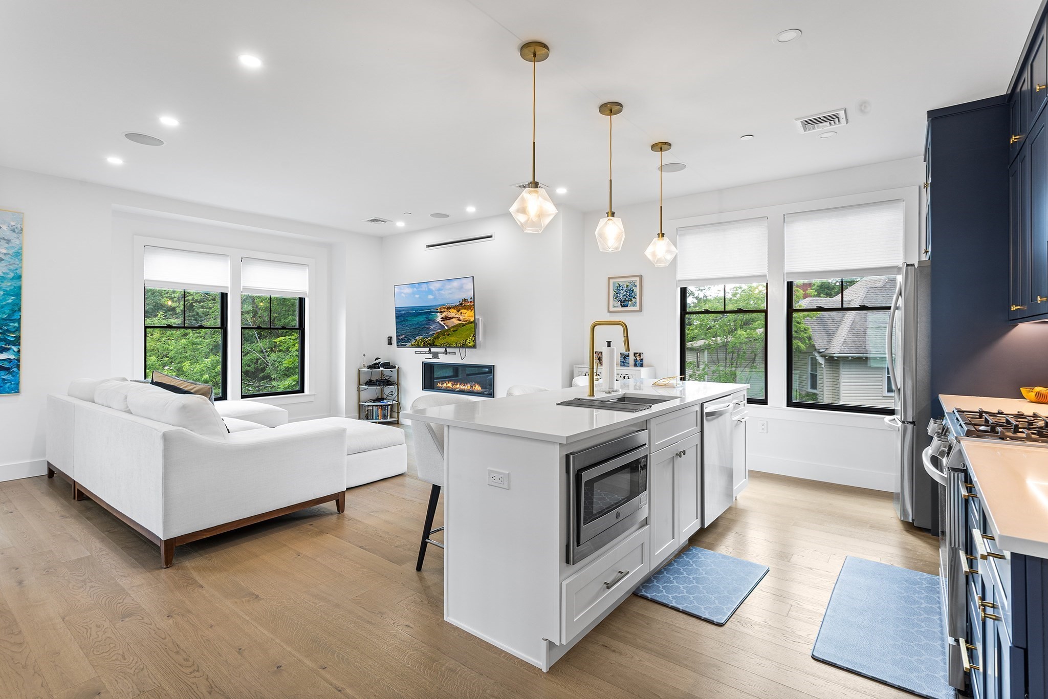 12 Bowdoin Ave Unit 4, Dorchester, Boston, MA 02121