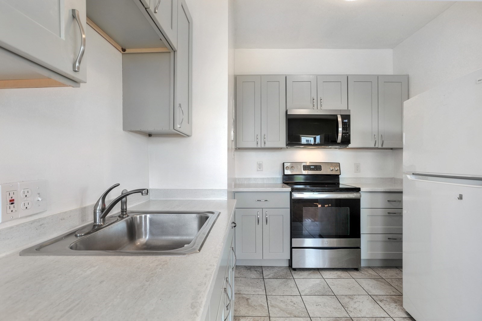 56 Peabody Street Unit 3-E, Salem, MA 01970 - Image 10