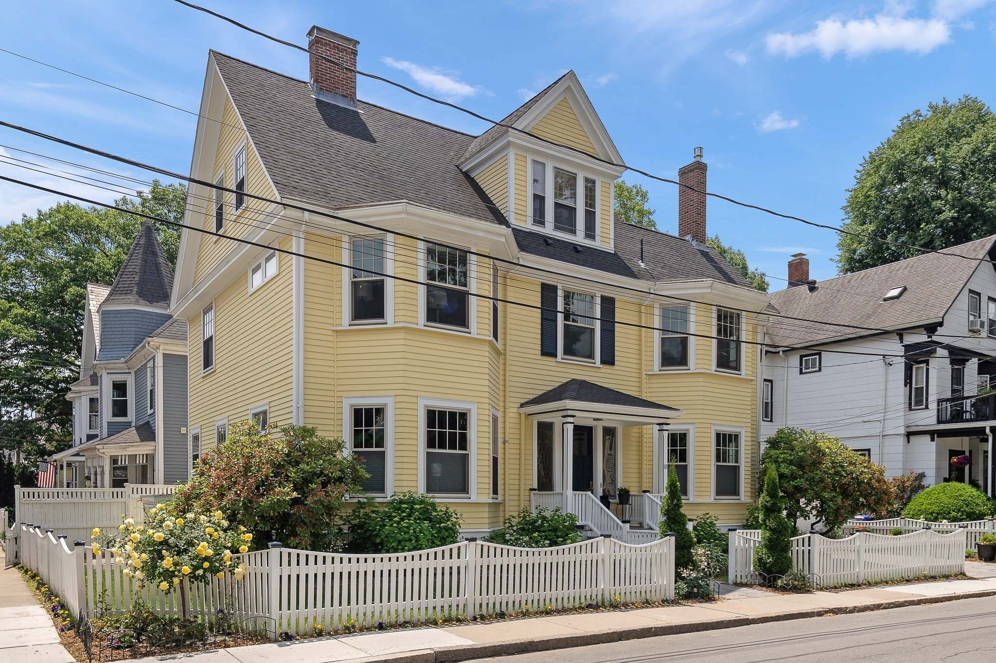 10 Brewer St, Jamaica Plain, Boston, MA 02130