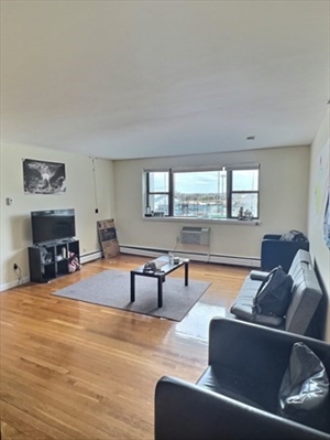 1039 Commonwealth Ave, Apt 27